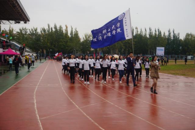 老王探花
方阵代表队